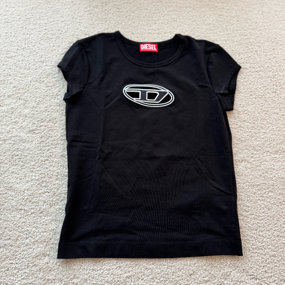 Diesel D Shirt NWOT